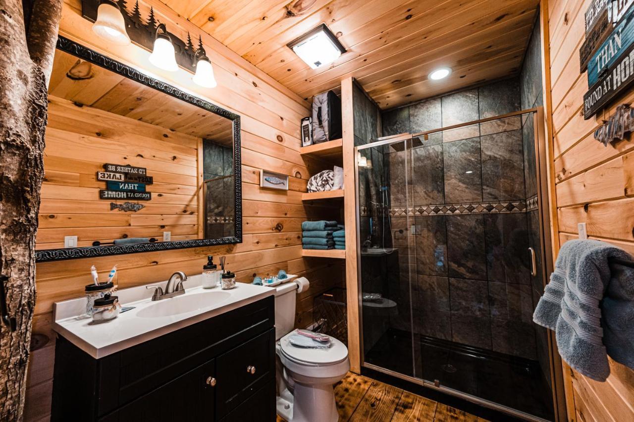 Skyview Treehouse Villa Belgrade Dış mekan fotoğraf